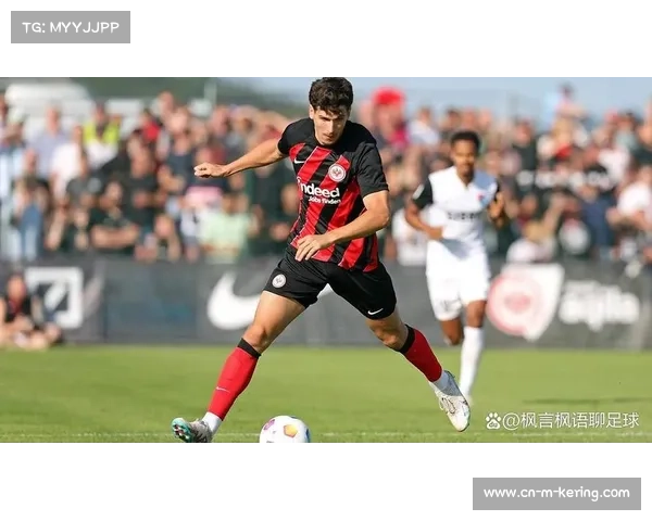 弗赖堡1-3奥格斯堡，客场防守崩盘失利